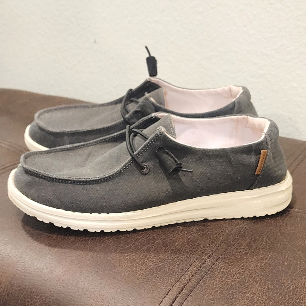 Hey Dude Womens Wendy Chambray